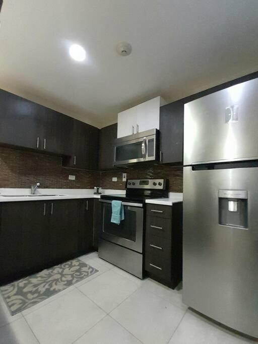Choose To Be Happy At Brompton Estates - One And Two Bedroom With Pool Kingston Exterior foto