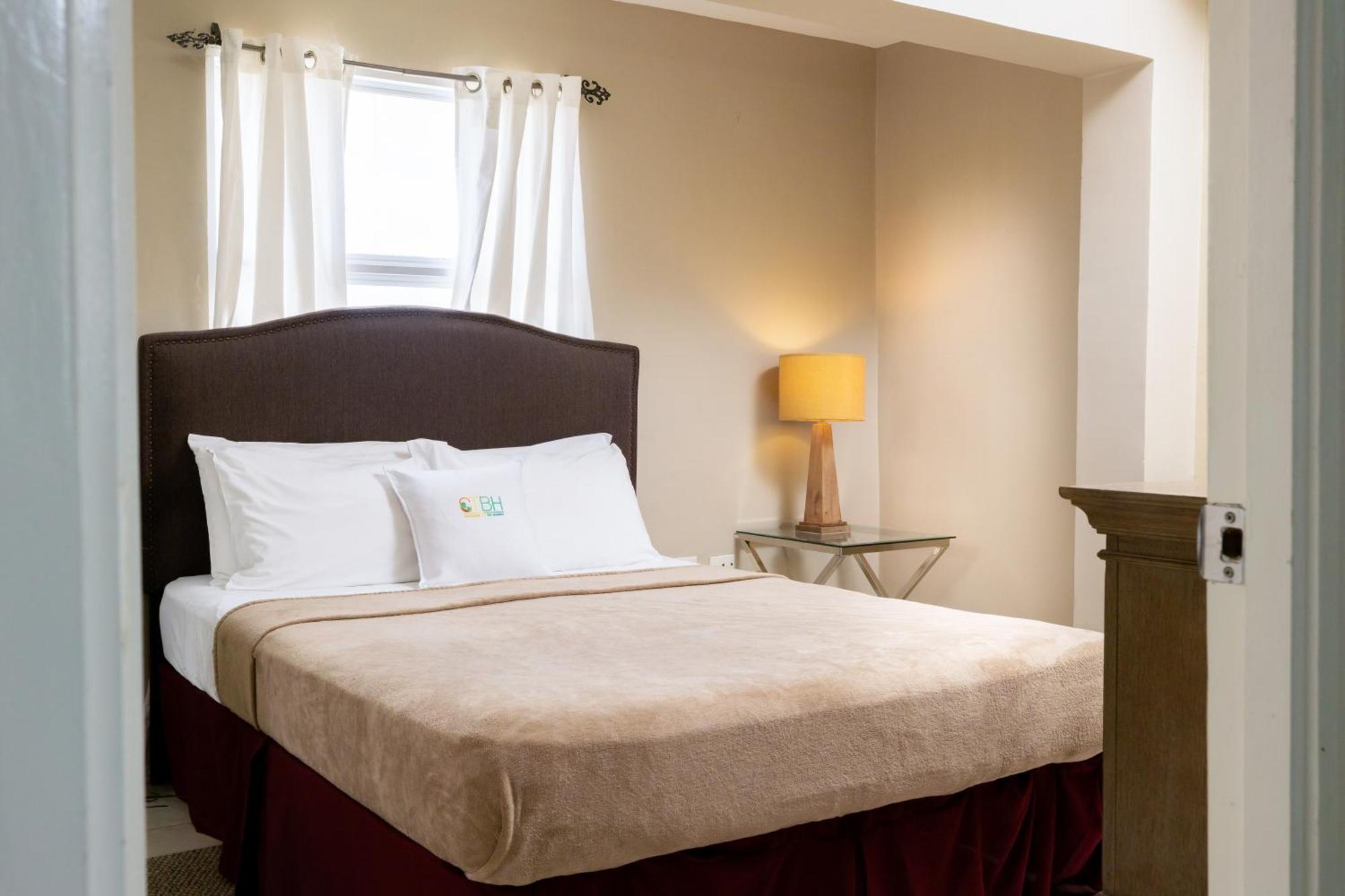 Choose To Be Happy At Brompton Estates - One And Two Bedroom With Pool Kingston Exterior foto